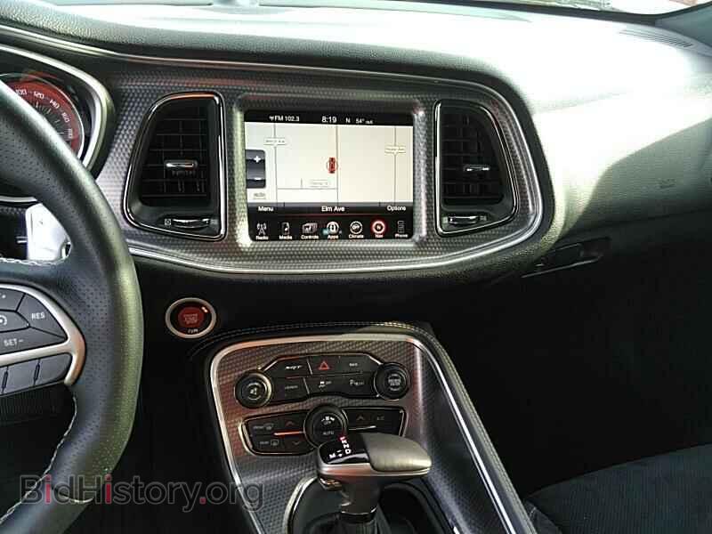 2016 Dodge Challenger - VIN: 2C3CDZC91GH352420 - Photo 4