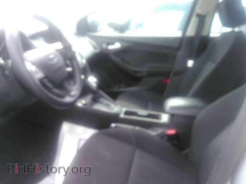 2015 Ford Focus - VIN: 1FADP3F26FL366341 - Photo 3