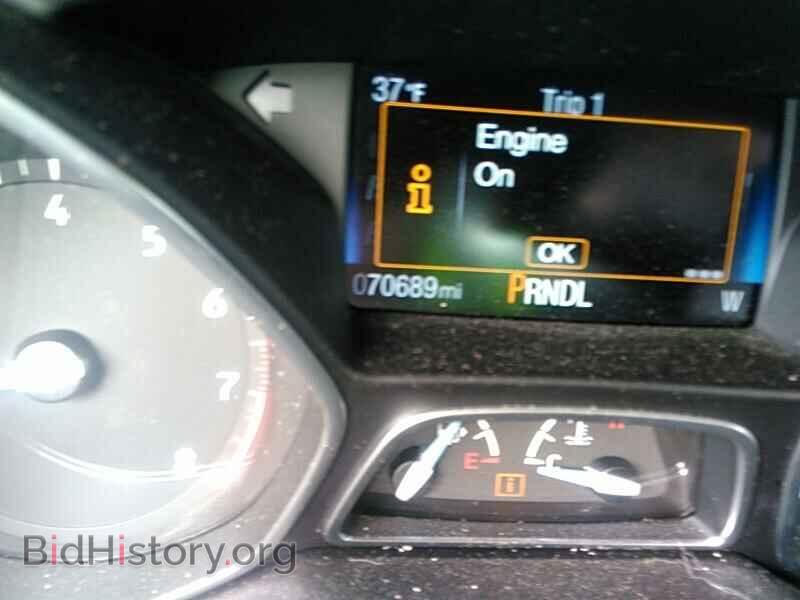 2016 Ford Focus - VIN: 1FADP3F26GL269366 - Photo 5
