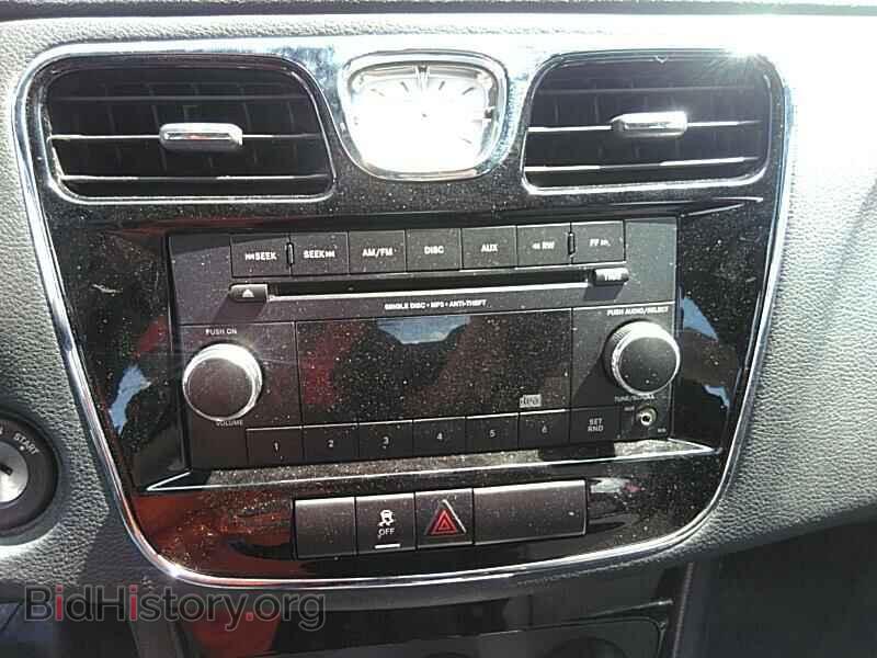 2012 Chrysler 200 - VIN: 1C3CCBABXCN295541 - Фото 4