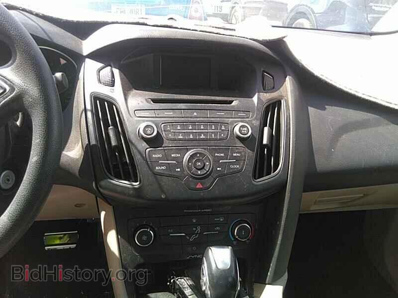 2015 Ford Focus - VIN: 1FADP3F25FL224689 - Фото 4