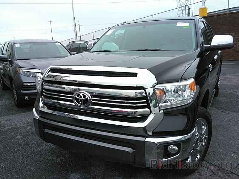 Photo 5TFAY5F14GX578811 - Toyota Tundra 4WD Truck 2016