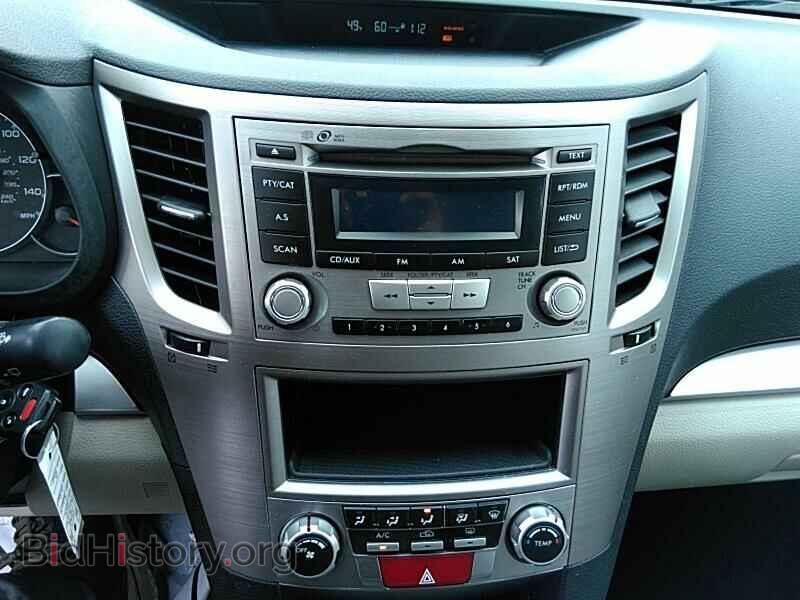 2014 Subaru Outback - VIN: 4S4BRBAC8E3214917 - Фото 4