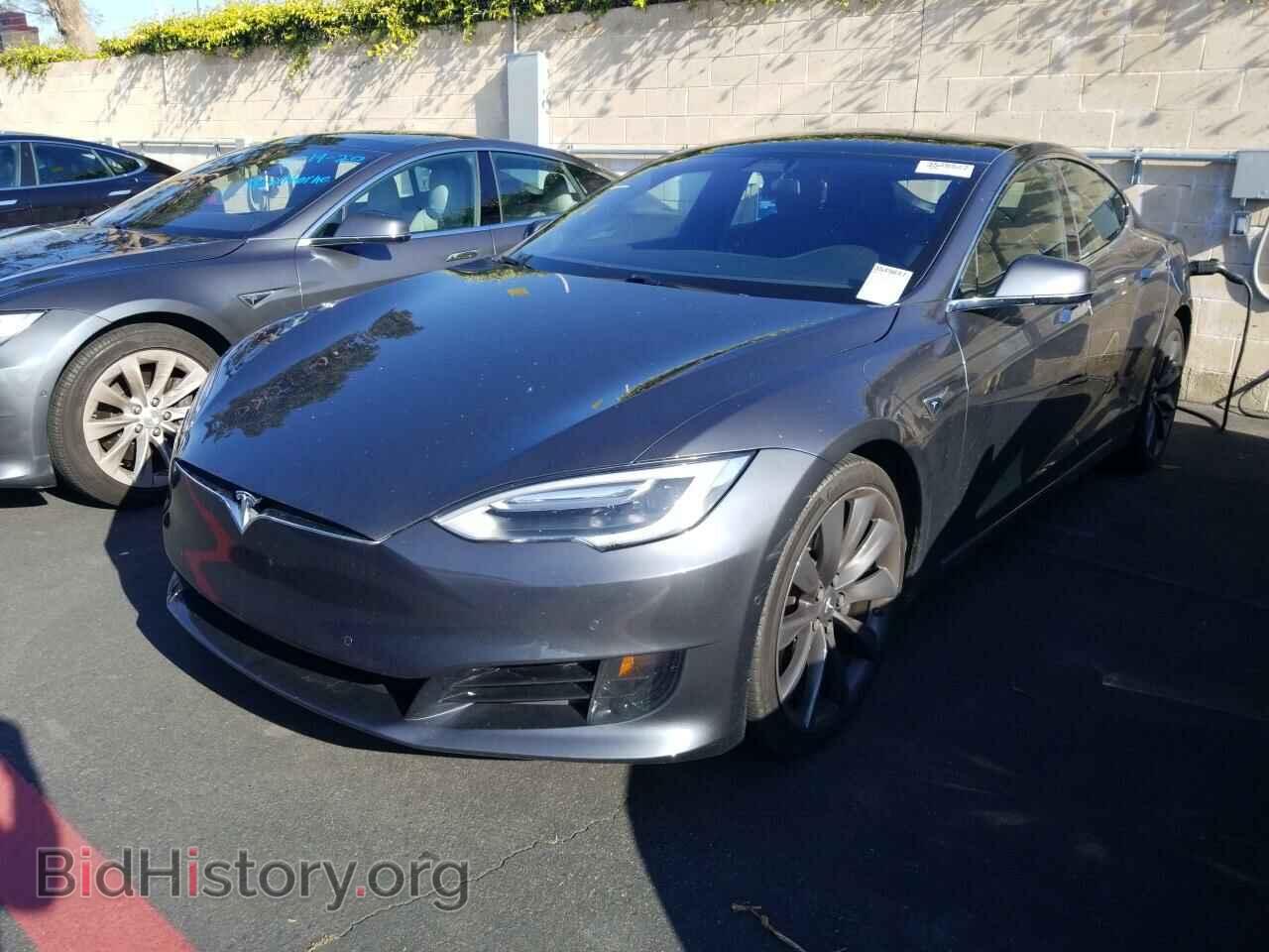 Фотография 5YJSA1E14HF187091 - Tesla Model S 2017