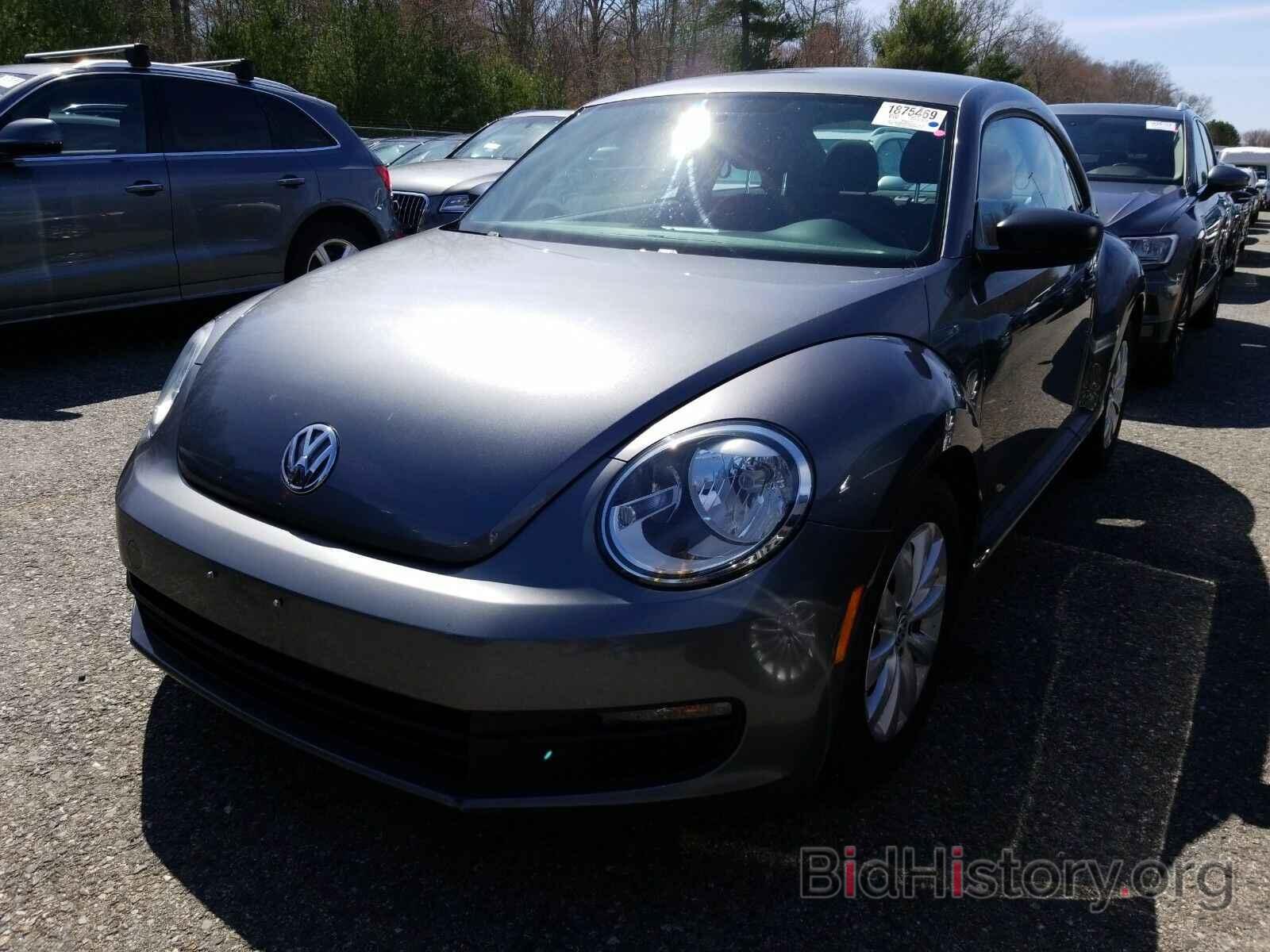 Photo 3VWFP7AT1DM643674 - Volkswagen Beetle Coupe 2013