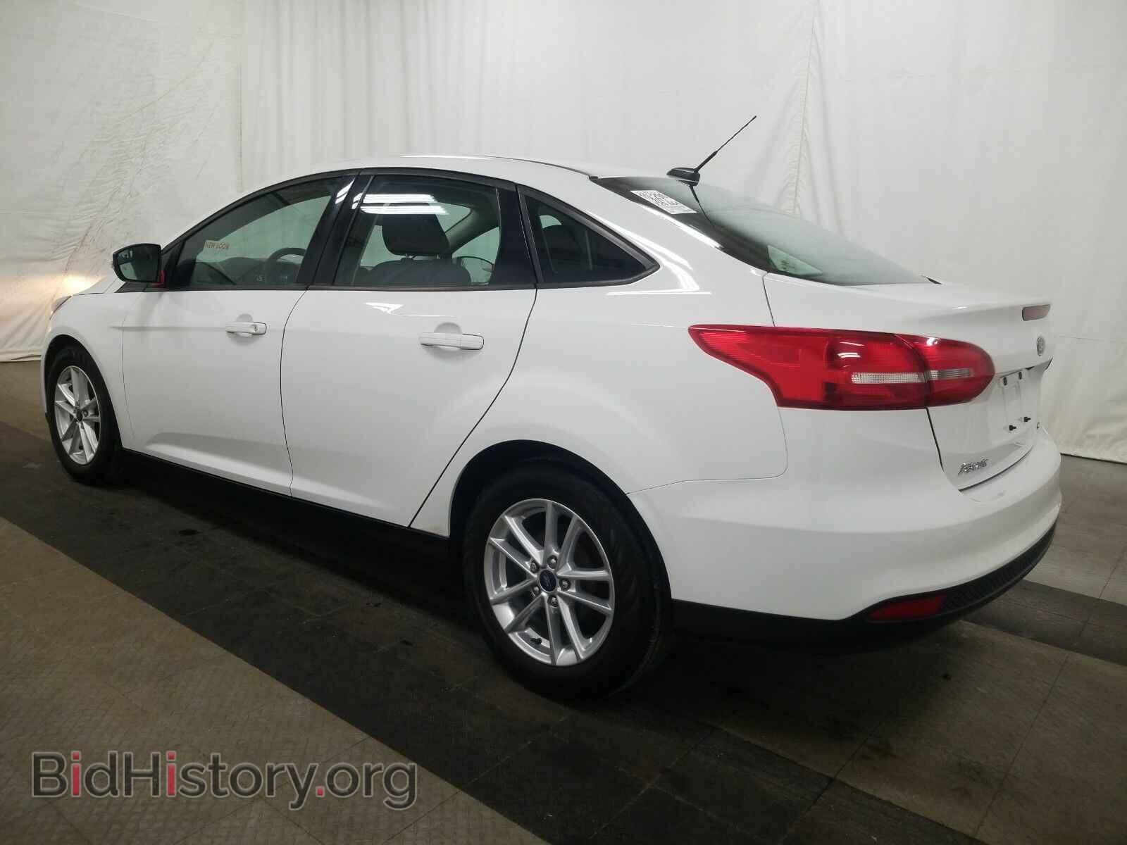 2017 Ford Focus - VIN: 1FADP3F2XHL200374 - Фото 6