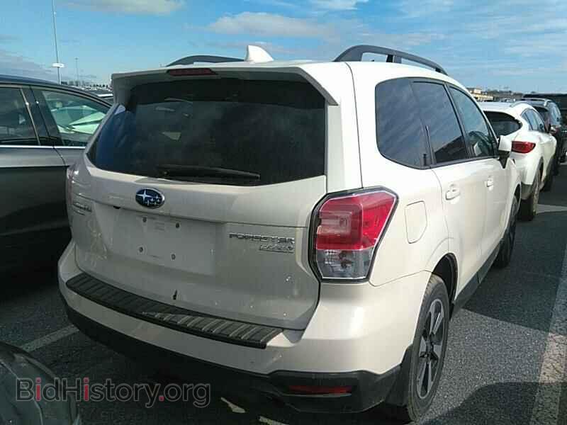 2017 Subaru Forester - VIN: JF2SJAEC4HH538603 - Фото 2