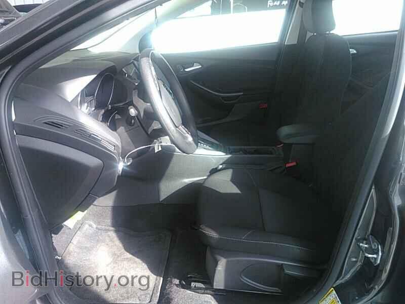2017 Ford Focus - VIN: 1FADP3M28HL234509 - Фото 8