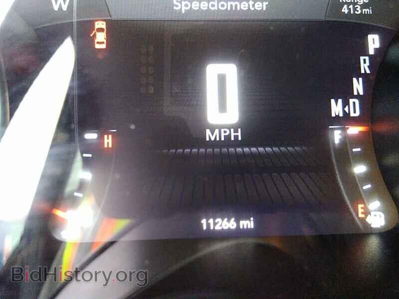 2019 Dodge Challenger - VIN: 2C3CDZAG4KH723340 - Photo 5