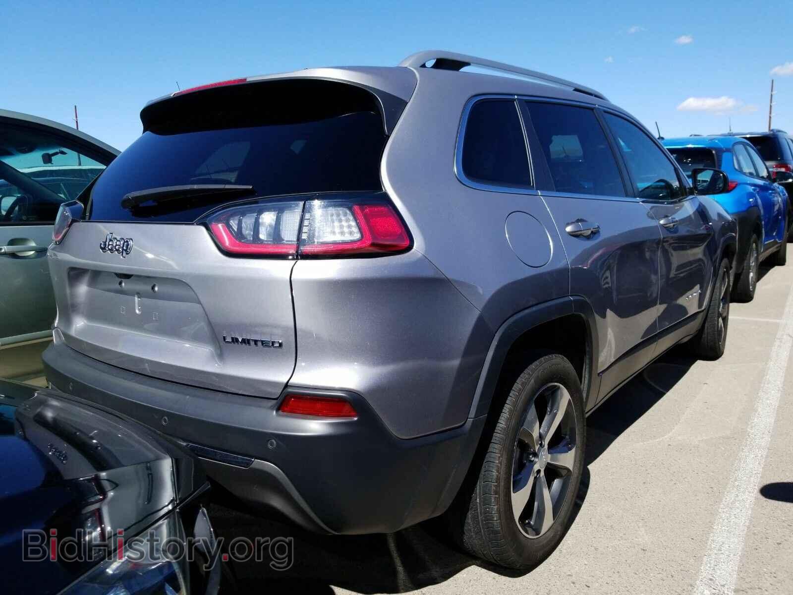 2019 Jeep Cherokee - VIN: 1C4PJLDB5KD357145 - Photo 2