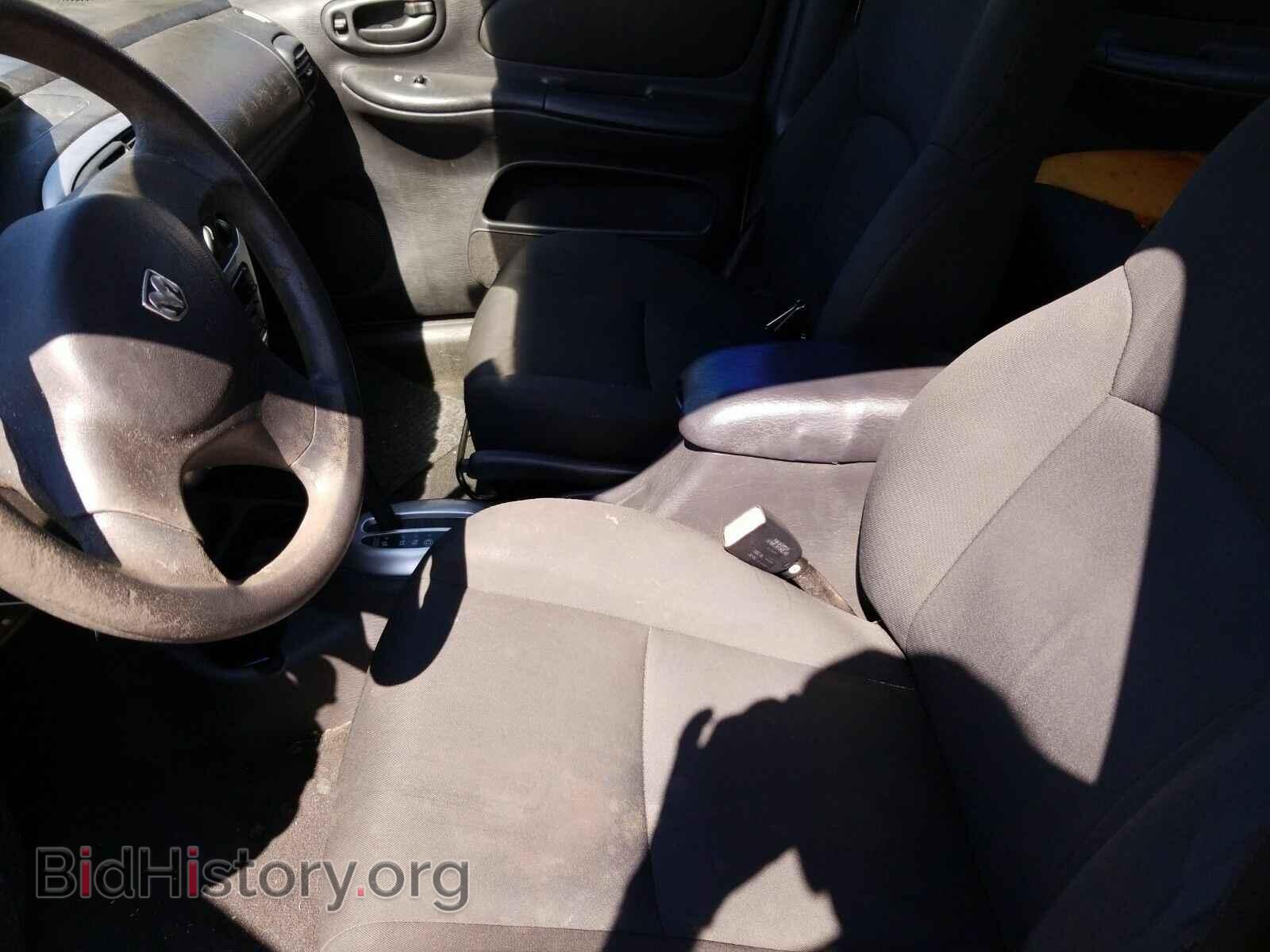2005 Dodge Neon - VIN: 1B3ES56CX5D143893 - Фото 3
