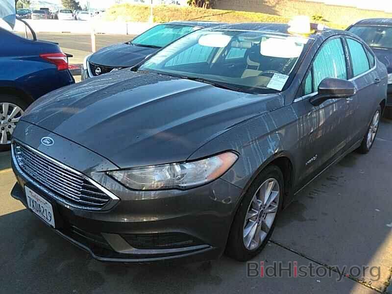 Photo 3FA6P0LU7HR301483 - Ford Fusion 2017