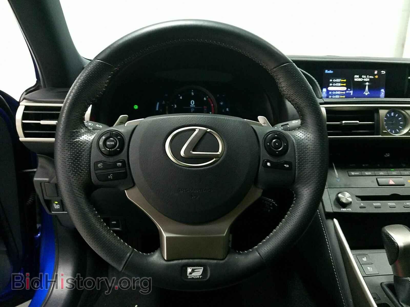 2016 Lexus IS 200t - VIN: JTHBA1D20G5012832 - Фото 10