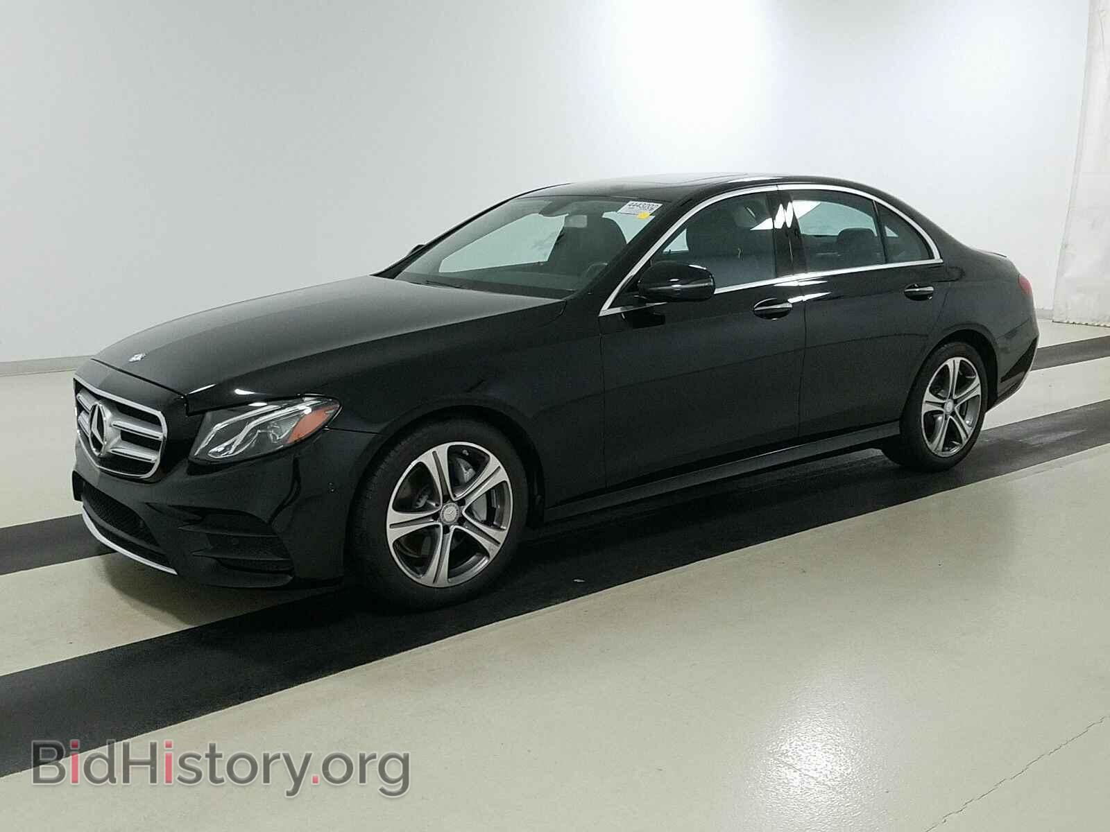 Photo WDDZF4KB3HA134329 - Mercedes-Benz E-Class 2017