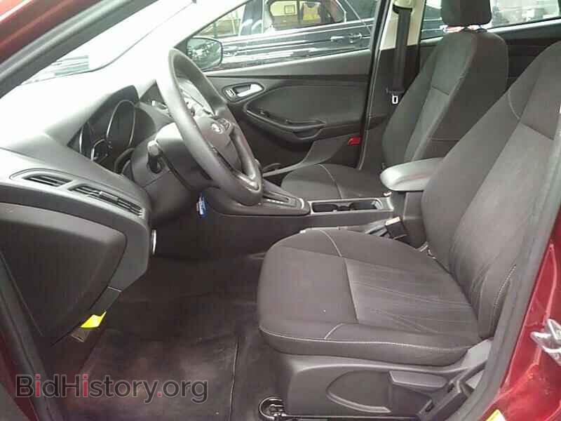 2017 Ford Focus - VIN: 1FADP3FE6HL235567 - Фото 3