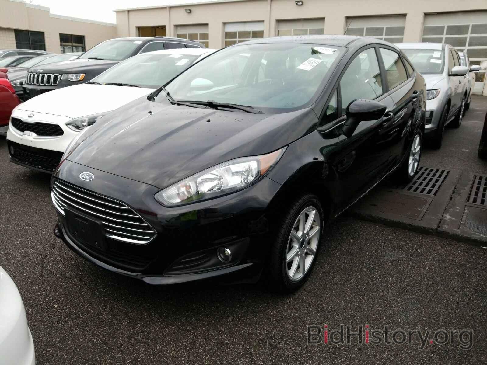 Photo 3FADP4BJ7KM123729 - Ford Fiesta 2019