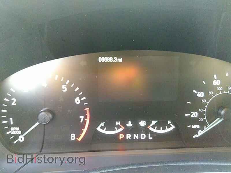 2020 Ford Escape - VIN: 1FMCU9H65LUA38959 - Фото 5