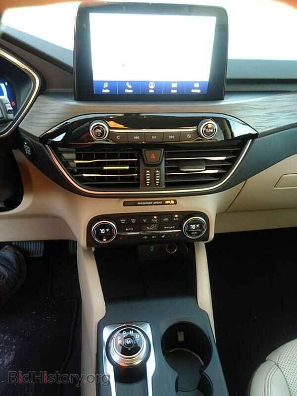 2020 Ford Escape - VIN: 1FMCU9J99LUA58684 - Photo 4