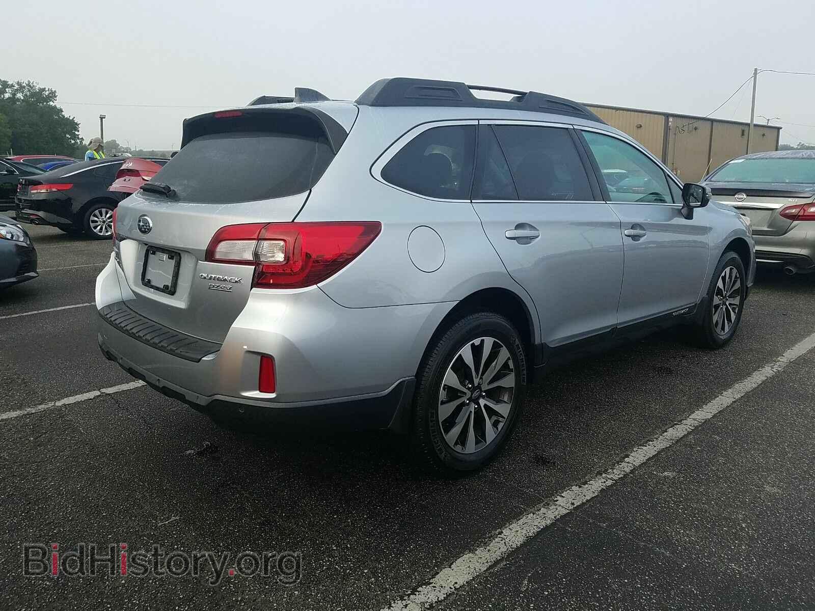2017 Subaru Outback - VIN: 4S4BSANC1H3367409 - Фото 2