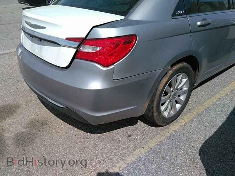 2013 Chrysler 200 - VIN: 1C3CCBBG2DN623935 - Фото 24