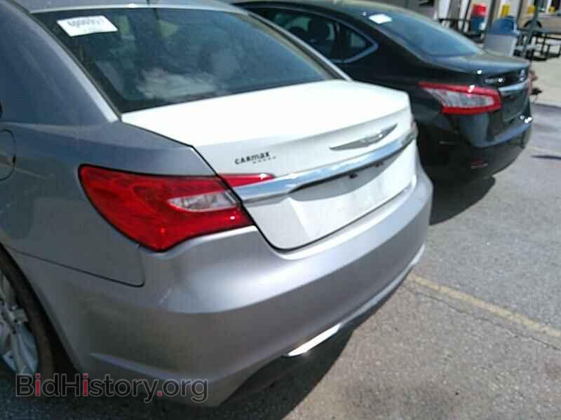 2013 Chrysler 200 - VIN: 1C3CCBBG2DN623935 - Фото 25