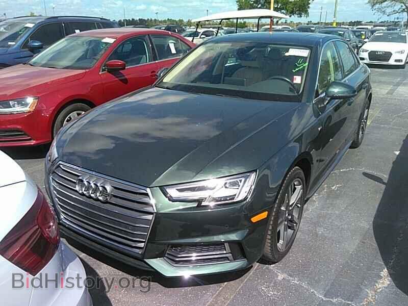 Photo WAULMAF44HN070758 - Audi A4 2017