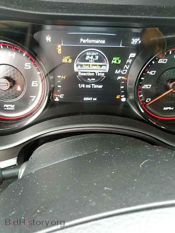 2019 Dodge Charger - VIN: 2C3CDXCT1KH643282 - Photo 5