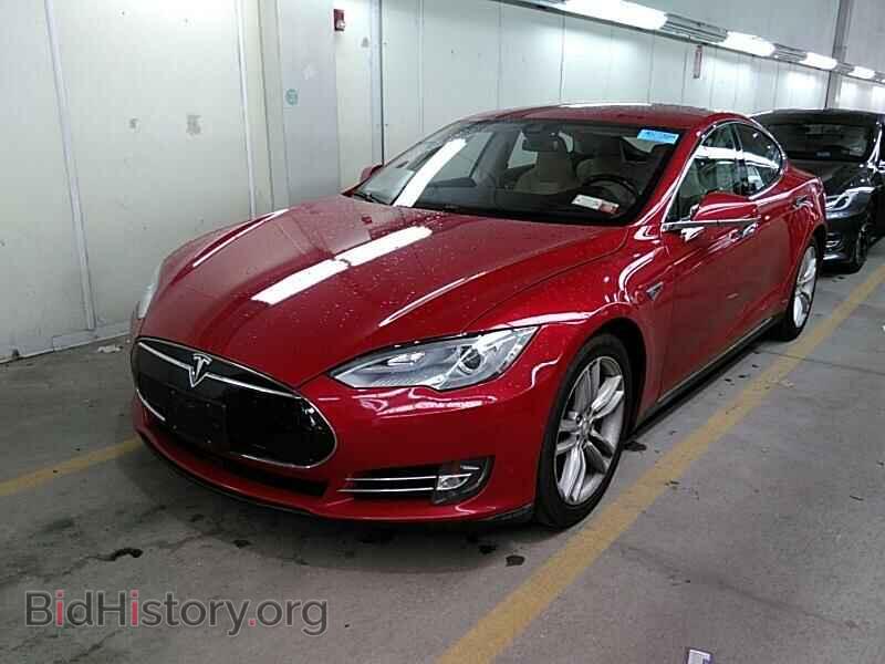 Фотография 5YJSA1S26FF085513 - Tesla Model S 2015