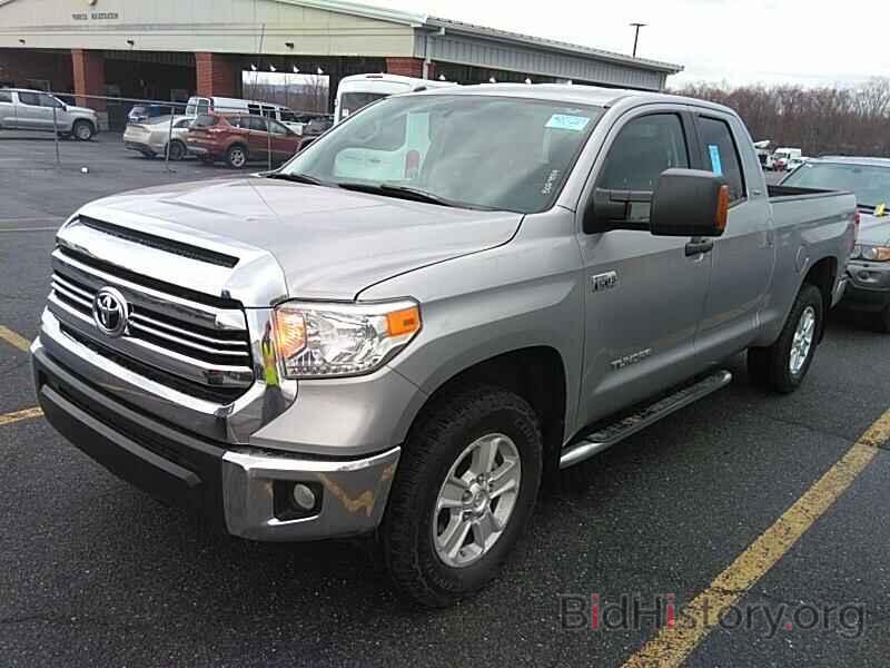 Photo 5TFUY5F15GX532403 - Toyota Tundra 4WD Truck 2016