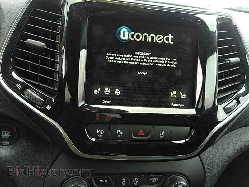 2019 Jeep Cherokee - VIN: 1C4PJMDX0KD115171 - Фото 4