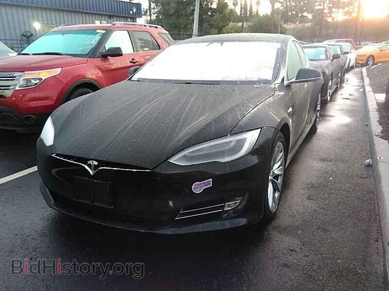 Photo 5YJSA1E26JF281634 - Tesla Model S 2018