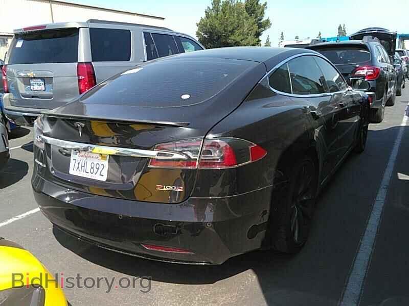 2016 Tesla Model S - VIN: 5YJSA1E41GF171732 - Фото 2