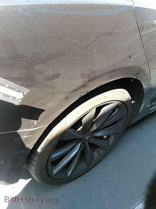 2016 Tesla Model S - VIN: 5YJSA1E41GF171732 - Фото 10