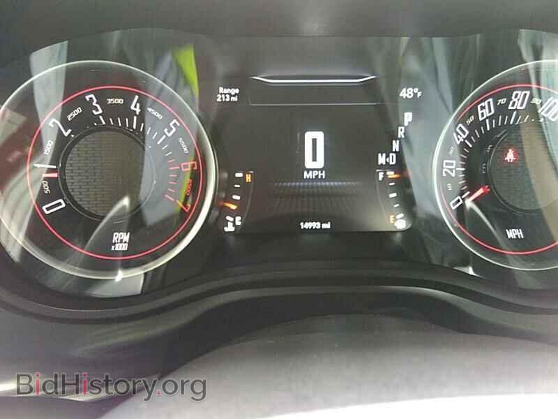 2019 Dodge Challenger - VIN: 2C3CDZBTXKH659638 - Photo 5