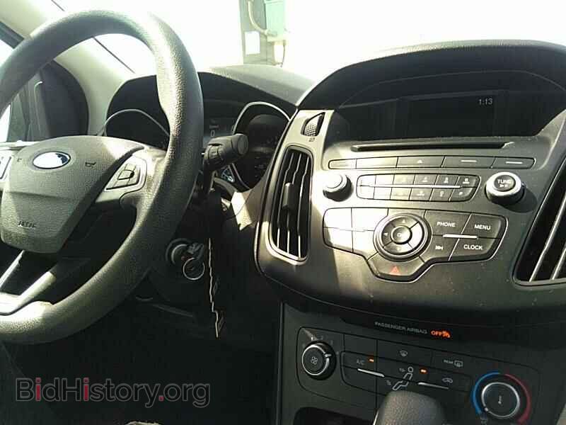 2015 Ford Focus - VIN: 1FADP3E2XFL340486 - Photo 4