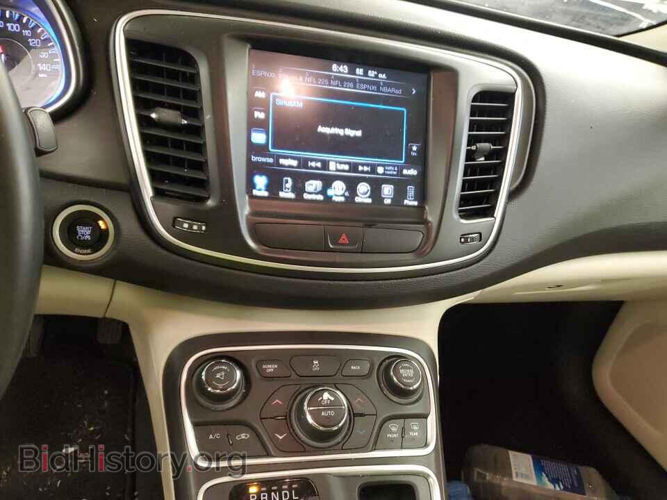 2016 Chrysler 200 - VIN: 1C3CCCAB7GN112933 - Фото 4