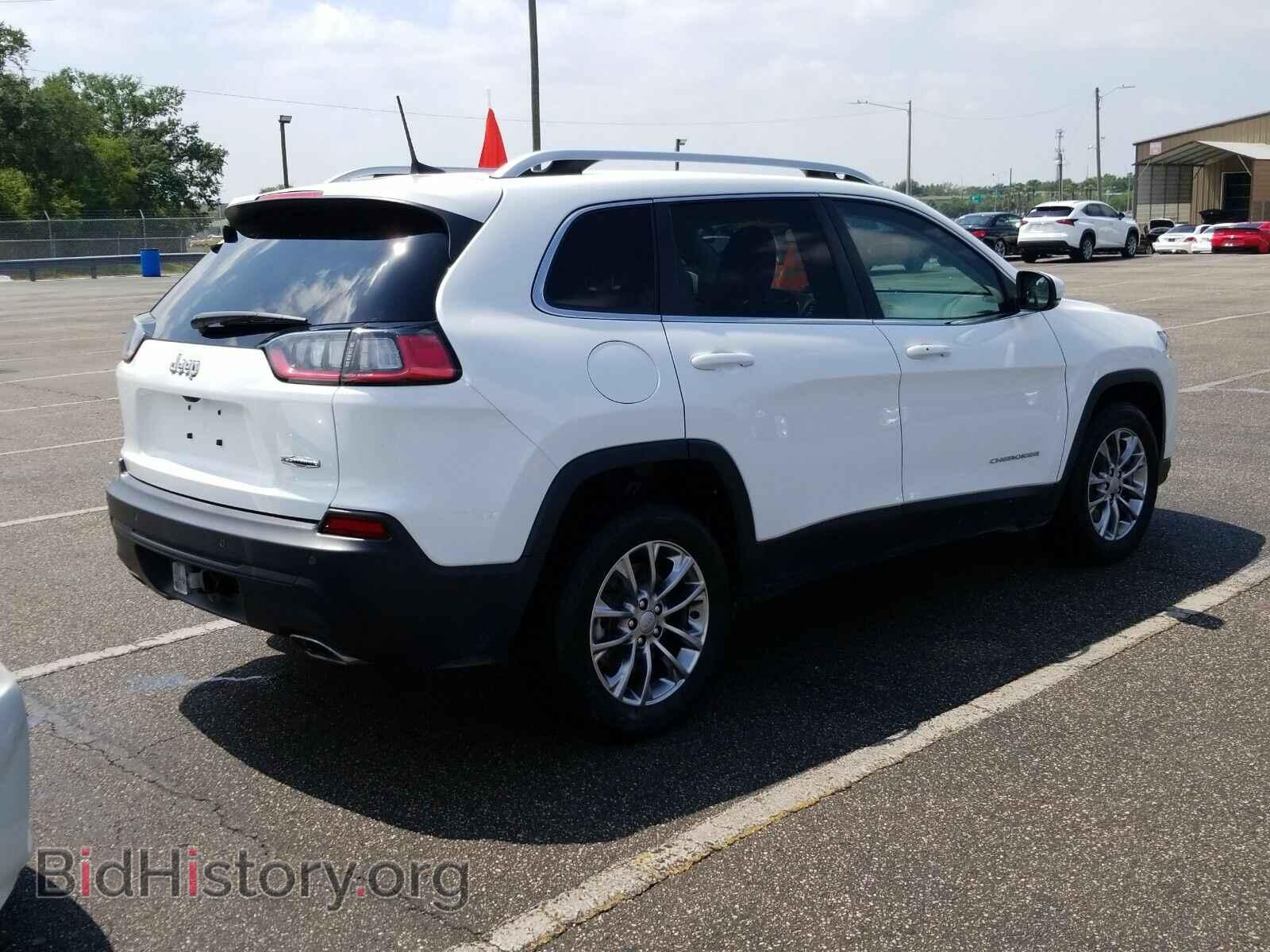 2019 Jeep Cherokee - VIN: 1C4PJLLX3KD360543 - Фото 2