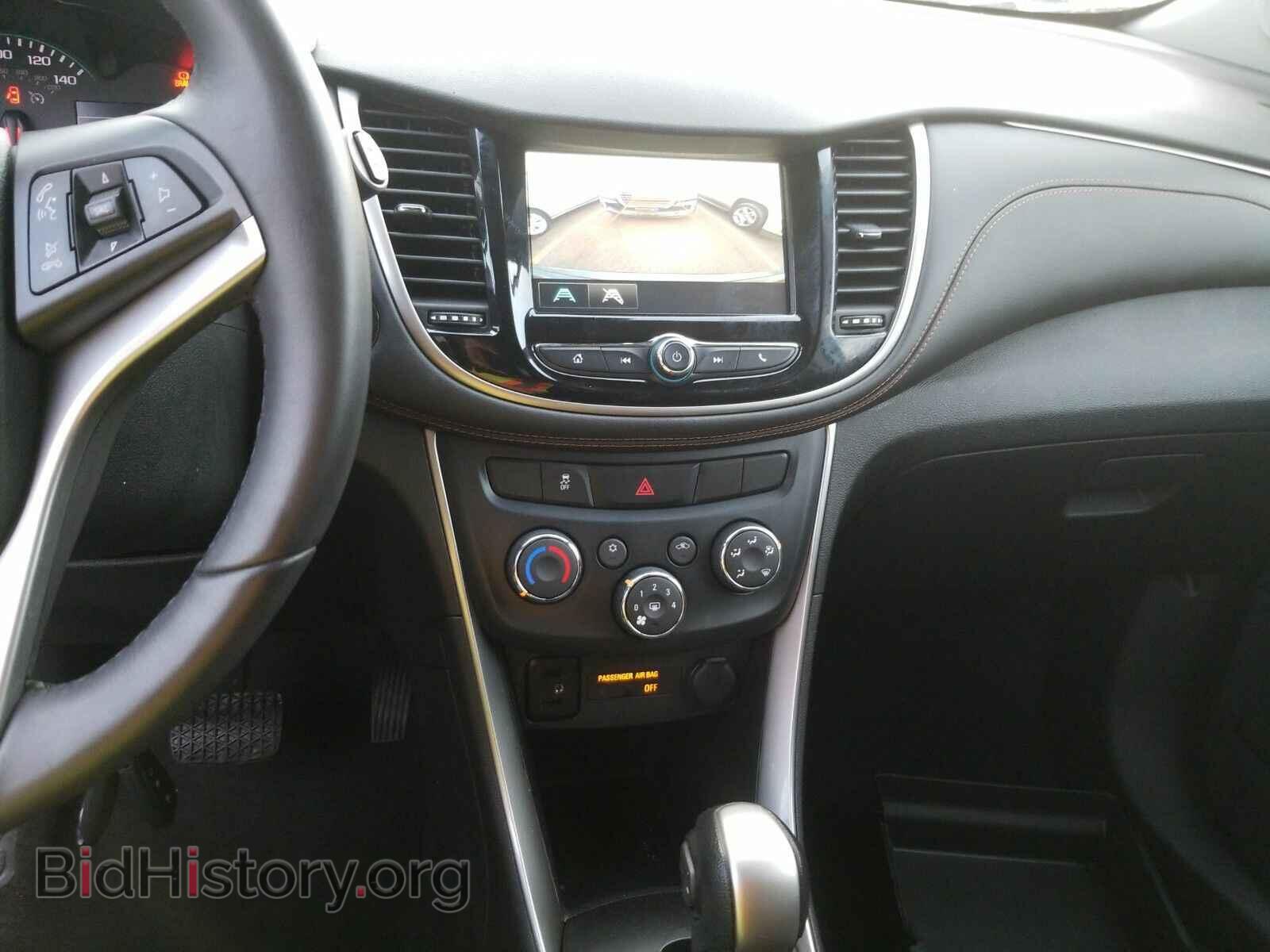 2017 Chevrolet Trax - VIN: 3GNCJLSB3HL272459 - Фото 4