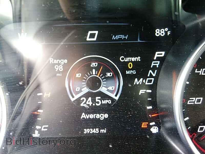 2019 Dodge Charger - VIN: 2C3CDXHG0KH578940 - Фото 5