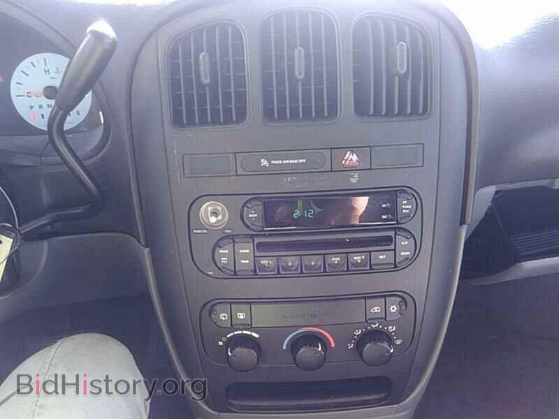 2005 Dodge Caravan - VIN: 1D4GP24R05B334882 - Фото 4