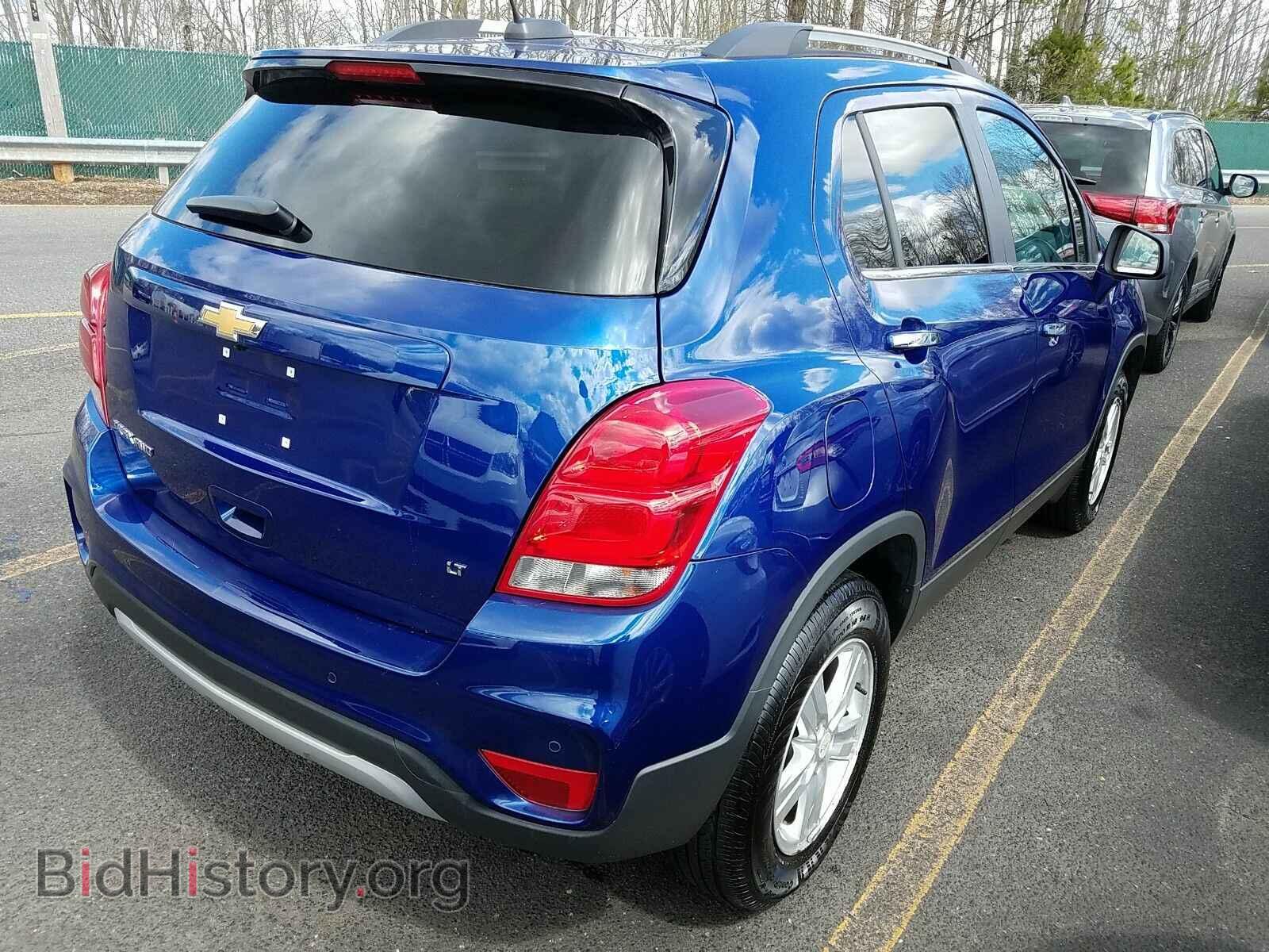 2017 Chevrolet Trax - VIN: 3GNCJPSB8HL190850 - Фото 2