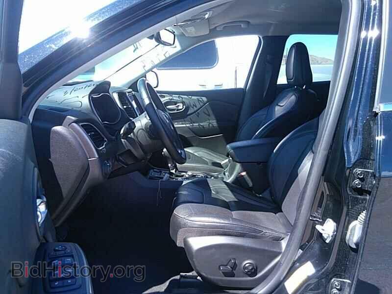 2019 Jeep Cherokee - VIN: 1C4PJLDB4KD357122 - Фото 3