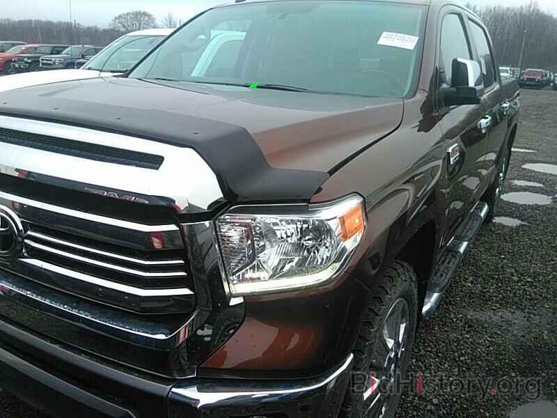 Photo 5TFAY5F17GX565339 - Toyota Tundra 4WD Truck 2016