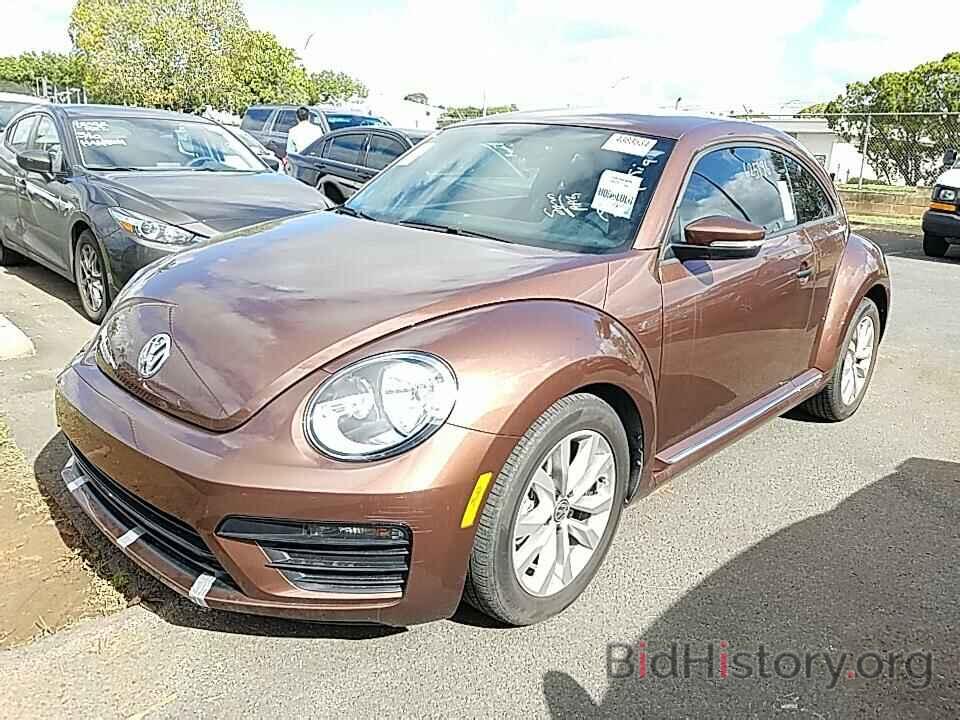 Photo 3VWF17AT1HM625196 - Volkswagen Beetle 2017