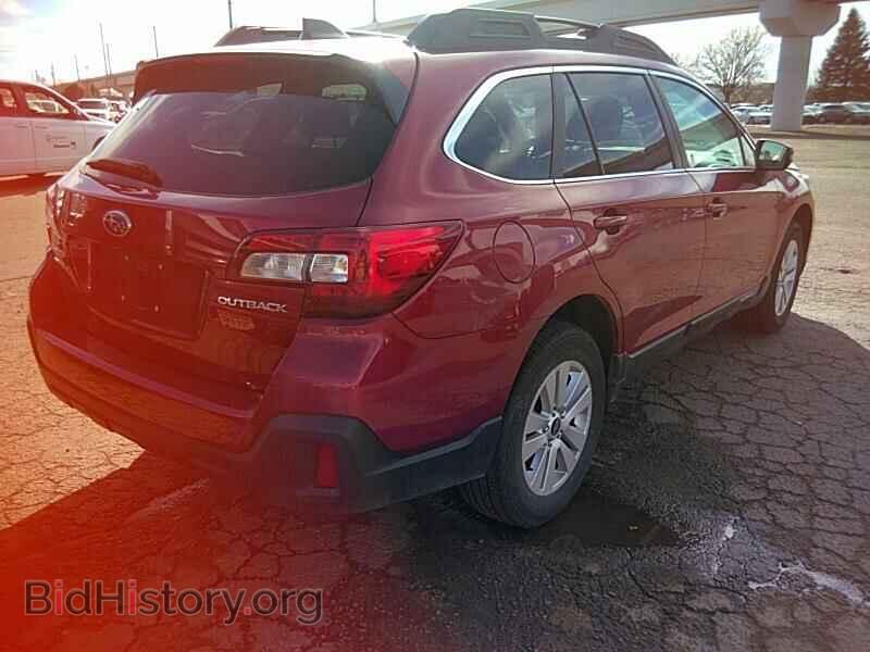 2019 Subaru Outback - VIN: 4S4BSAFC8K3376453 - Фото 2