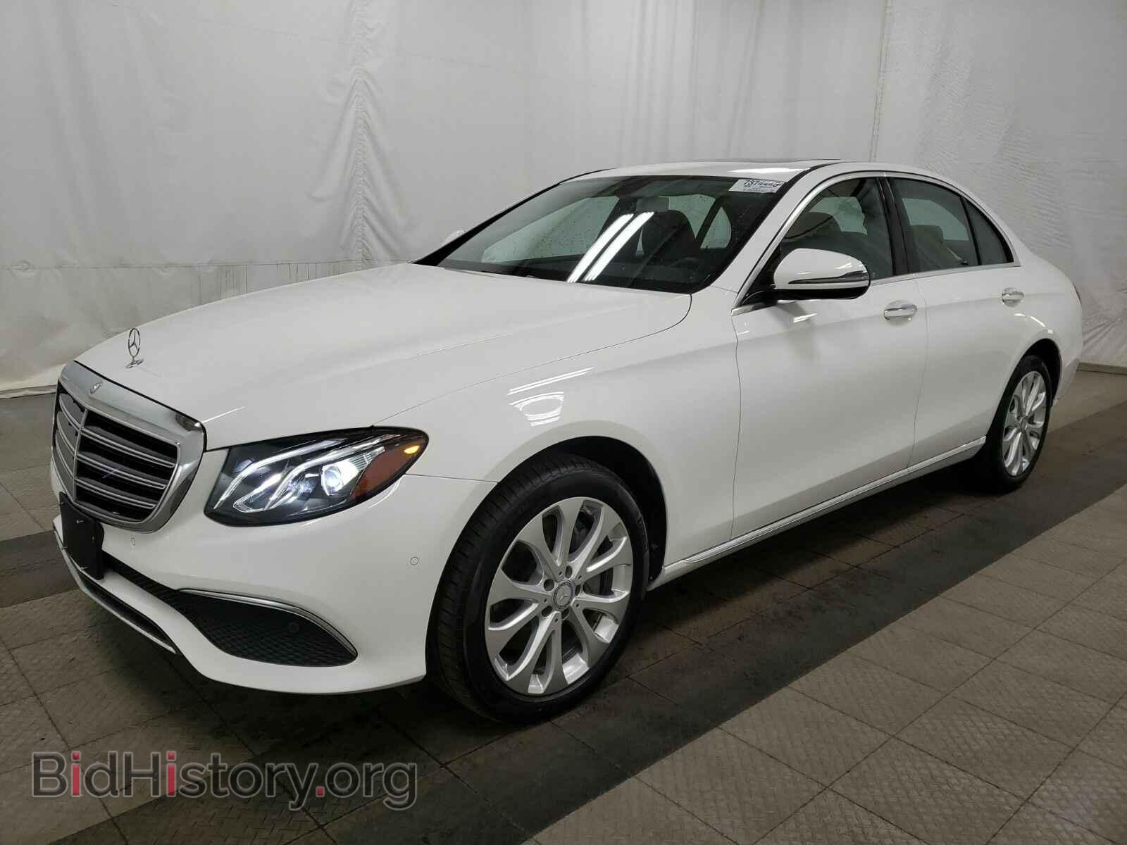 Photo WDDZF4KB8HA198897 - Mercedes-Benz E-Class 2017