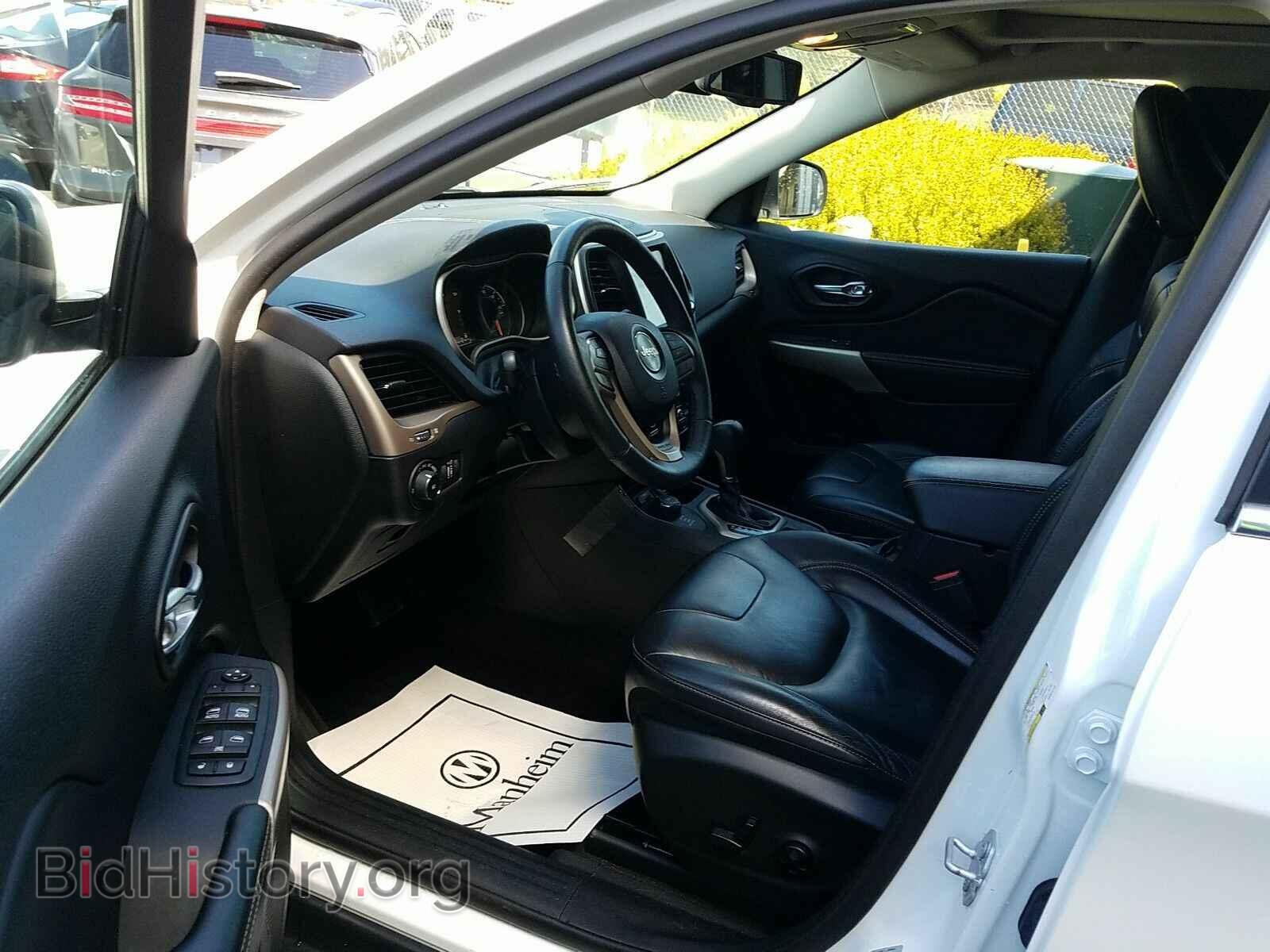 2017 Jeep Cherokee - VIN: 1C4PJMDB5HW612184 - Фото 3