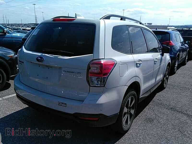2017 Subaru Forester - VIN: JF2SJABC9HH524765 - Фото 2