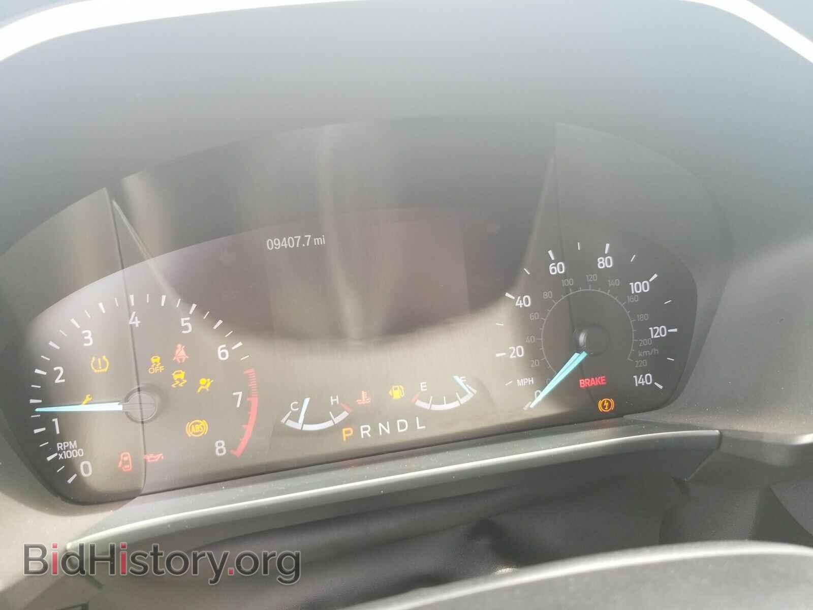 2020 Ford Escape - VIN: 1FMCU9H68LUA37255 - Photo 5
