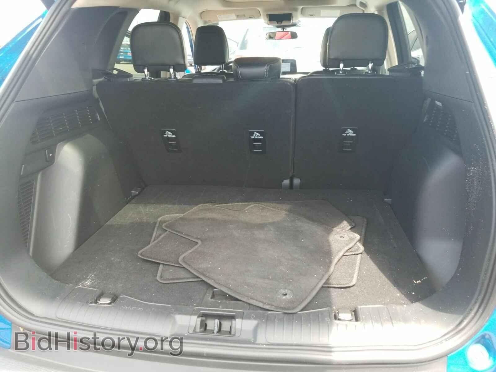 2020 Ford Escape - VIN: 1FMCU9H68LUA37255 - Photo 7